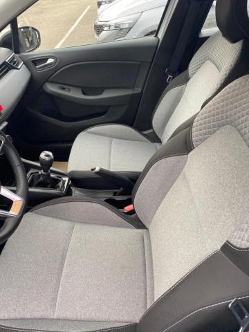 Renault Clio image 1