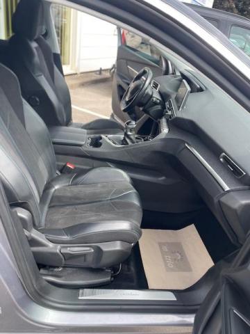Peugeot 3008 image 8