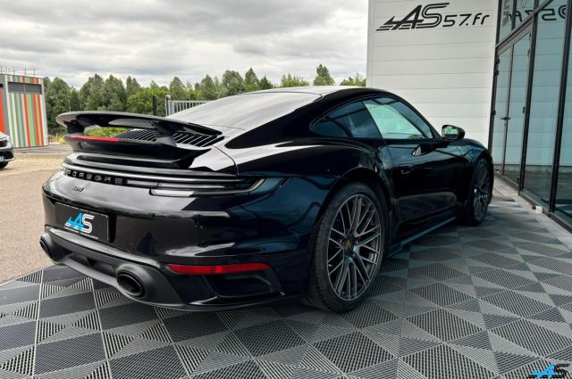 Porsche 911 image 9