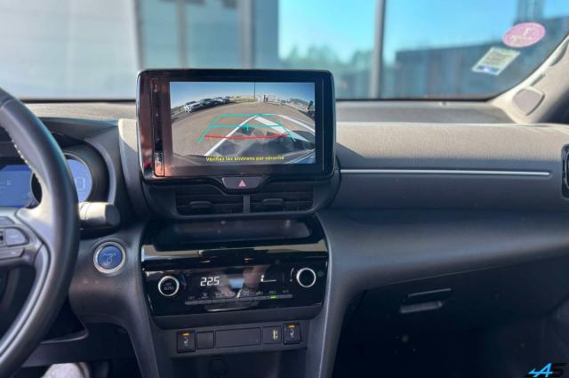 Toyota Yaris image 9
