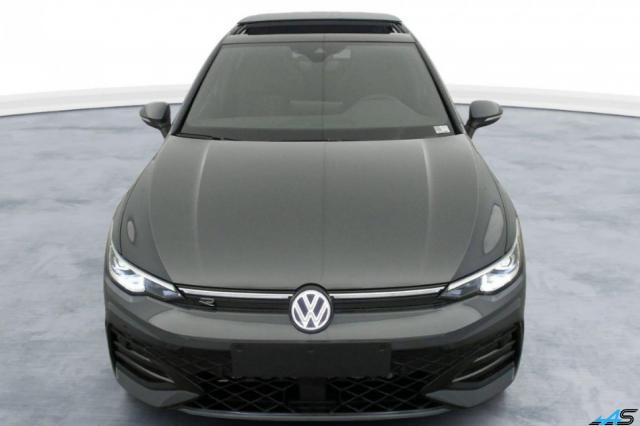 Volkswagen Golf image 8