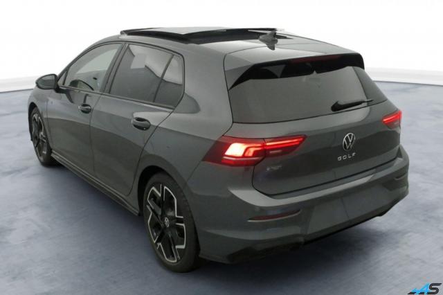 Volkswagen Golf image 6