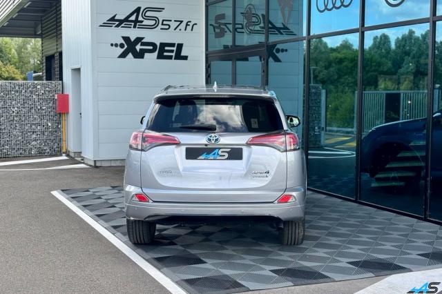 Toyota Rav4 image 8