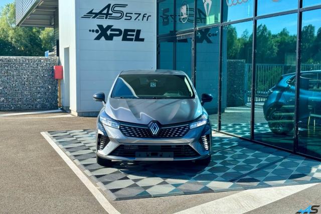 Renault Clio image 8