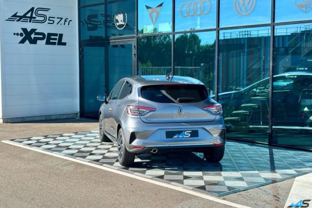 Renault Clio image 2
