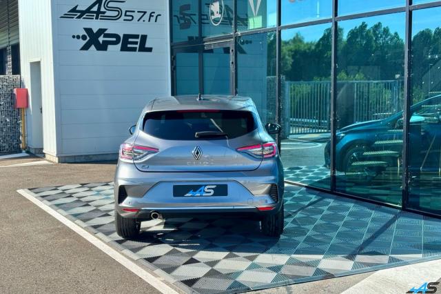 Renault Clio image 9