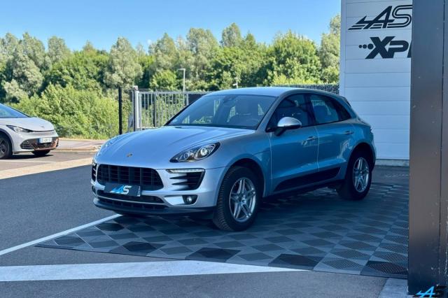 Porsche Macan image 2