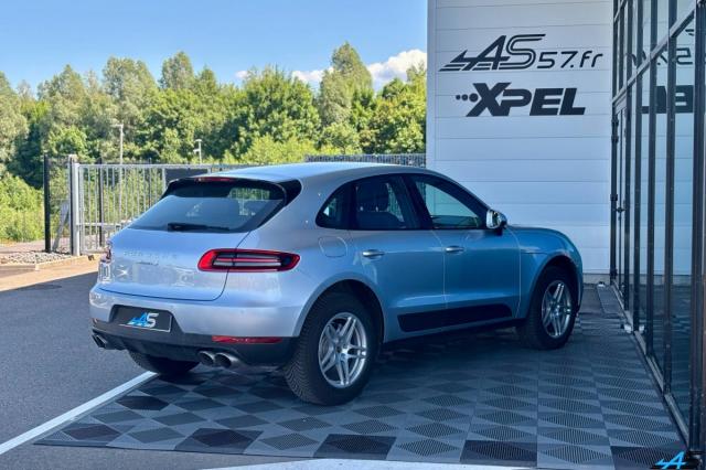 Porsche Macan image 1