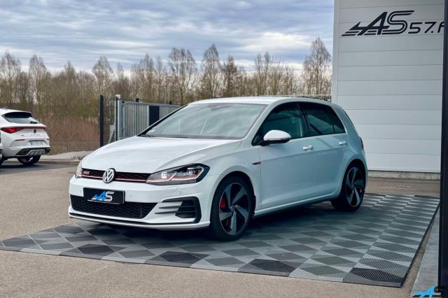 Volkswagen Golf image 4