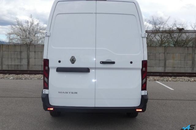 Renault Master image 7