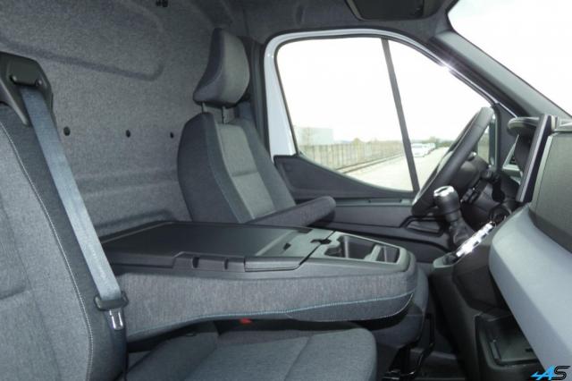 Renault Master image 6