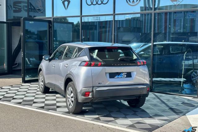 Peugeot 2008 image 2