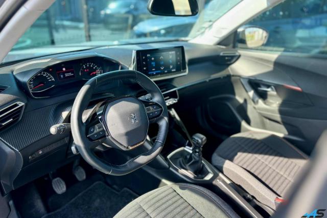 Peugeot 2008 image 5