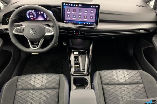 Volkswagen Golf image 2