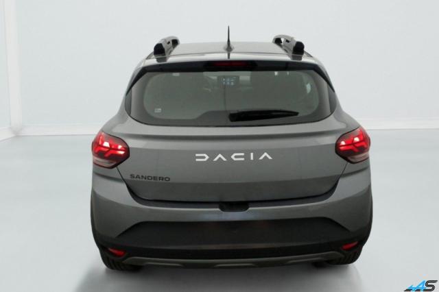 Dacia Sandero image 1