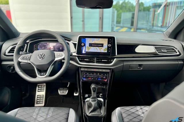 Volkswagen T-Roc image 5