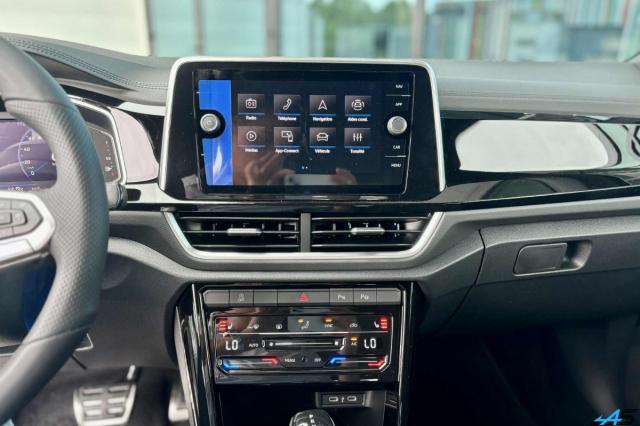 Volkswagen T-Roc image 4