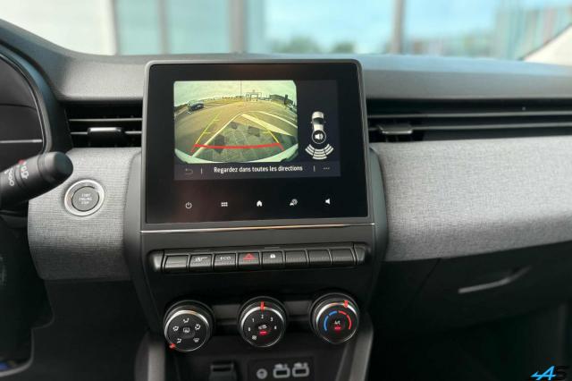 Renault Clio image 6