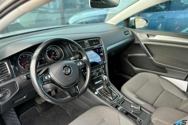 Volkswagen Golf image 7