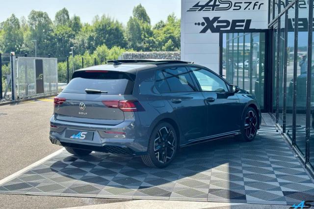 Volkswagen Golf image 8