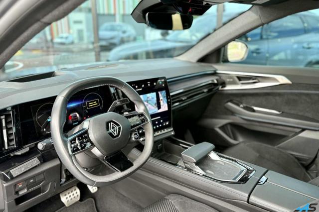 Renault Austral image 9