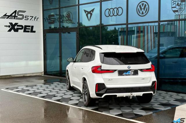 Bmw X1 image 2