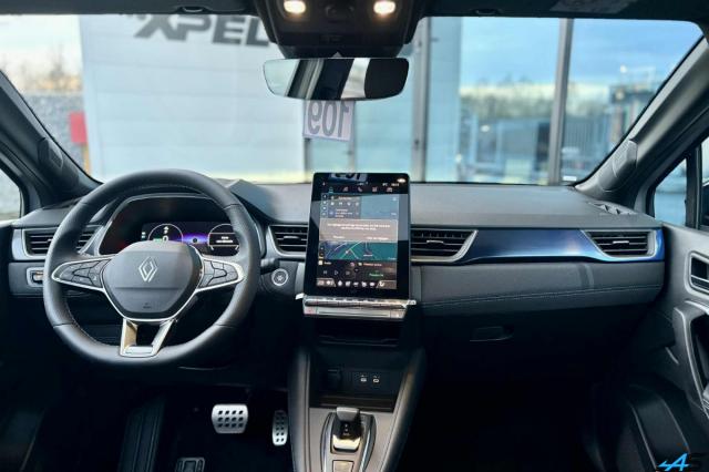 Renault Captur image 2