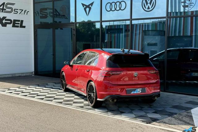 Volkswagen Golf image 3