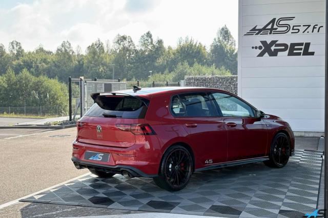 Volkswagen Golf image 2