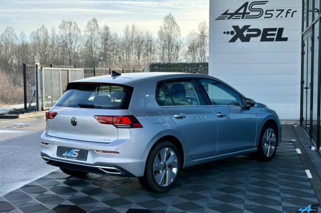 Volkswagen Golf image 6