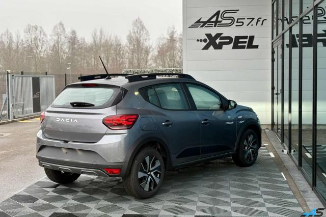 Dacia Sandero image 1