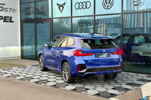 Bmw X1 image 2