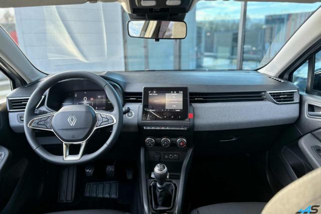 Renault Clio image 6