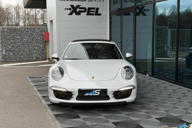 Porsche 911 image 3