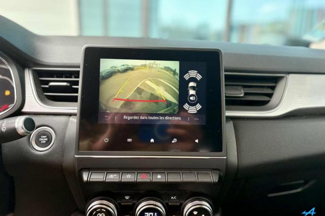 Renault Captur image 2