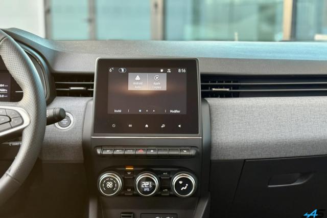 Renault Clio image 6