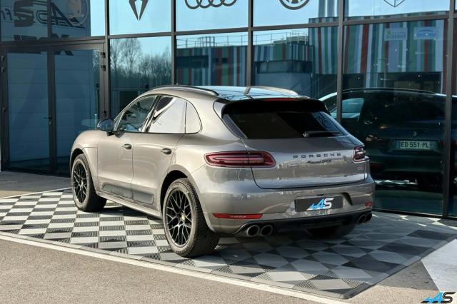 Porsche Macan image 6