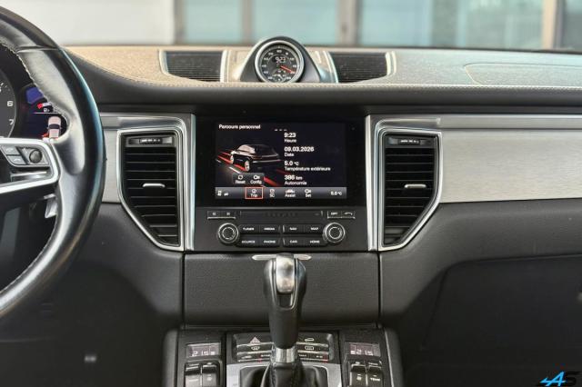 Porsche Macan image 3