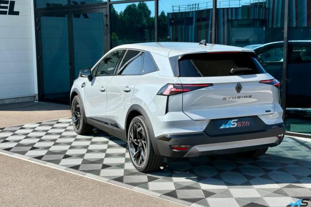 Renault Symbioz image 8