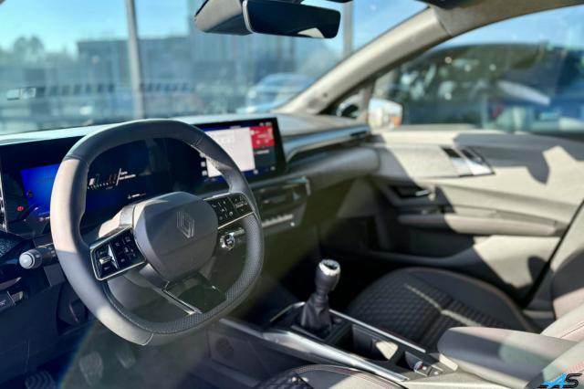 Renault Clio image 6