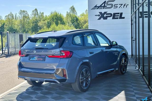 Bmw X1 image 1