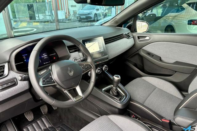 Renault Clio image 3
