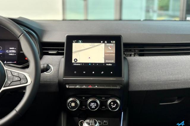 Renault Clio image 6