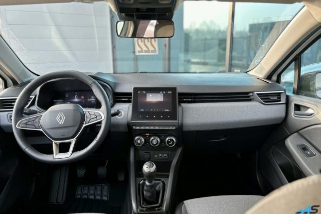 Renault Clio image 8
