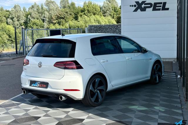 Volkswagen Golf image 7