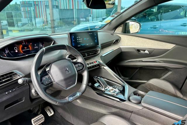 Peugeot 3008 image 1