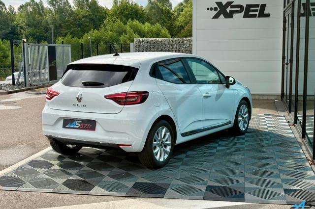 Renault Clio image 6