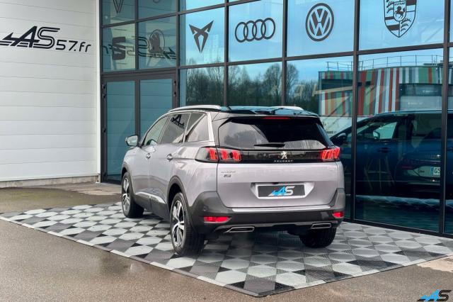 Peugeot 5008 image 8