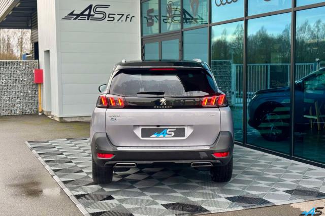 Peugeot 5008 image 4