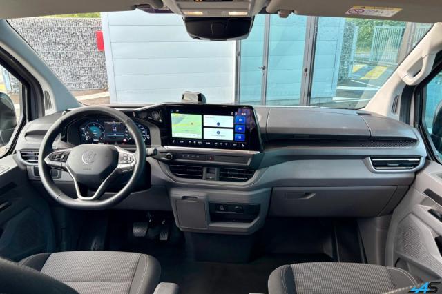 Volkswagen Transporter image 3